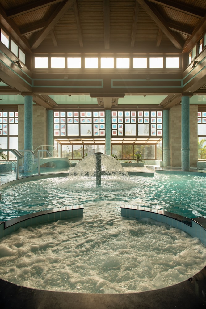 Mitsis Royal Mare — Spa in Hersonissos