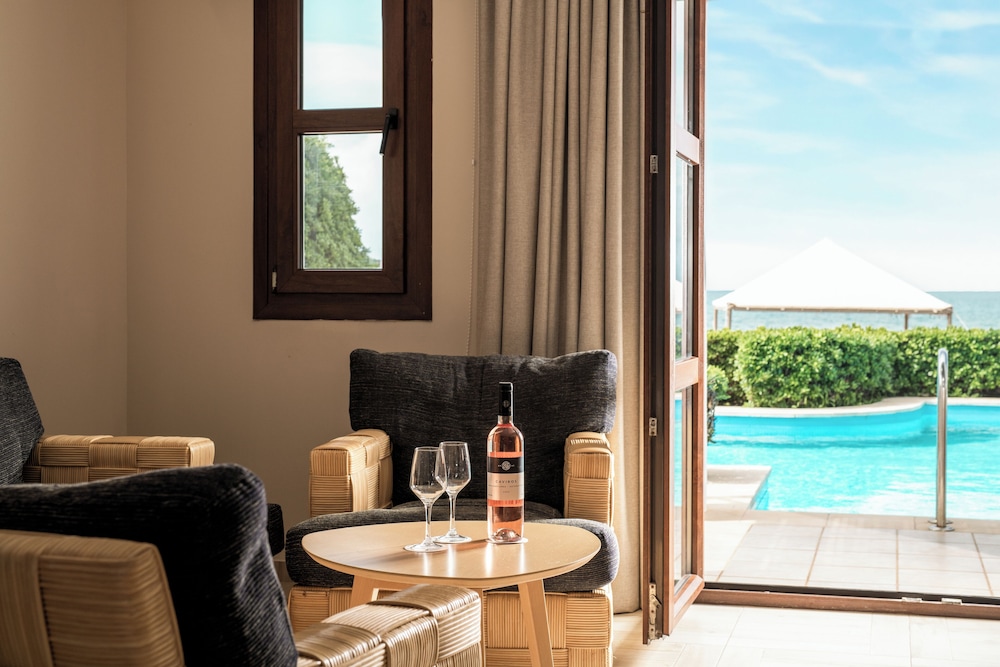 Mitsis Royal Mare — Hotel rooms in Hersonissos