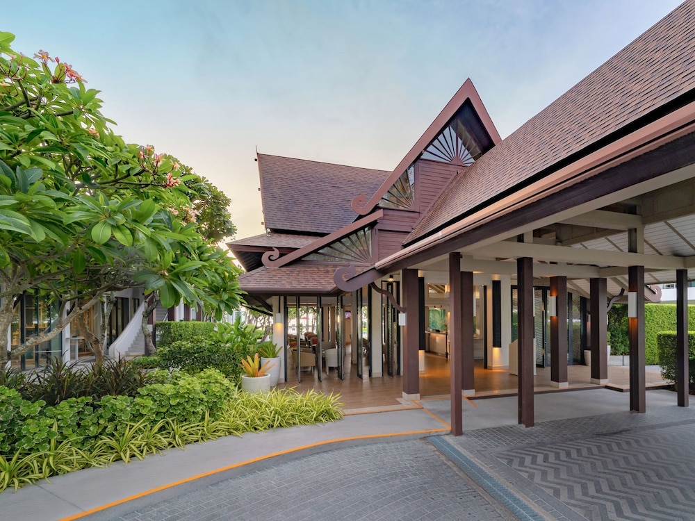 Amari Koh Samui — Hotel building in Bo Phut, Surat Thani