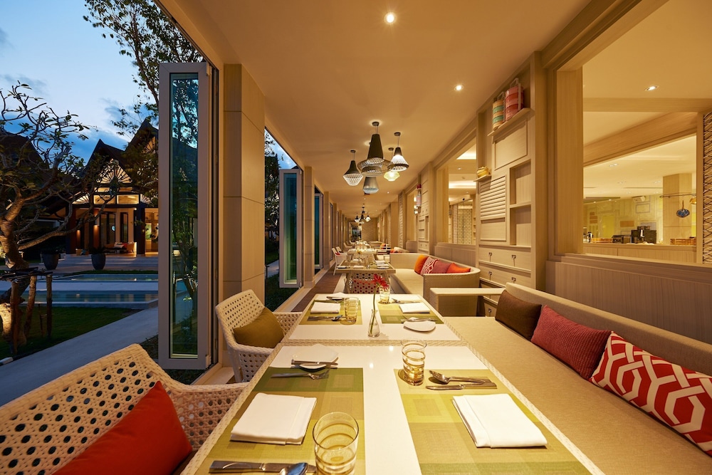 Amari Koh Samui — Restaurant & bars in Bo Phut, Surat Thani