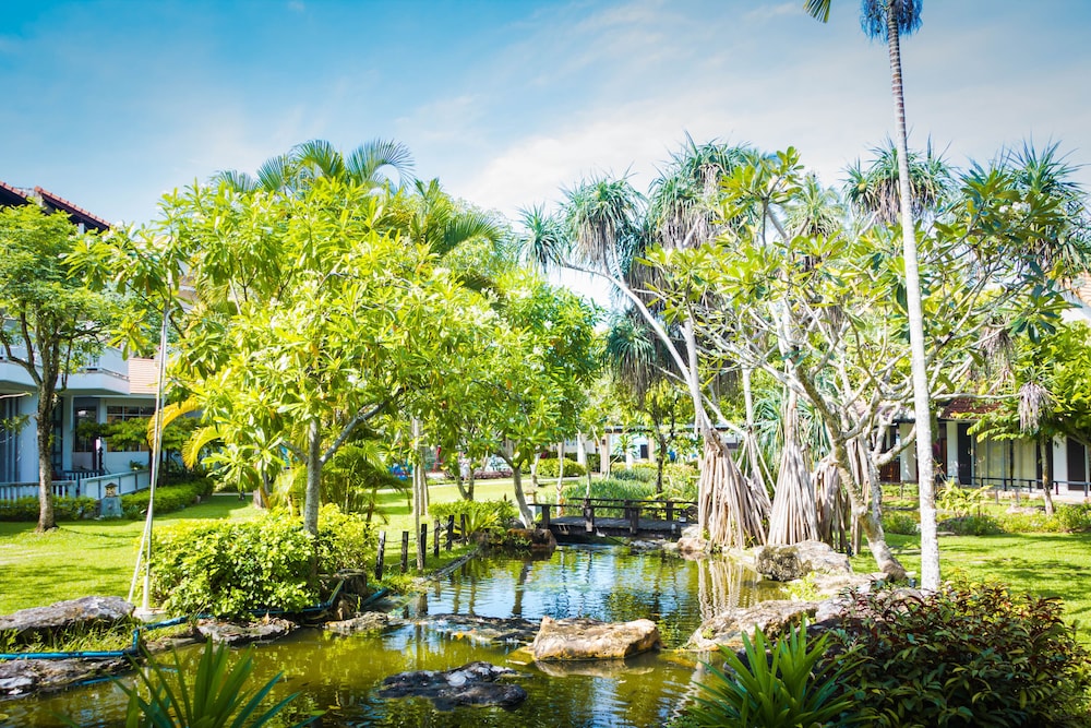 Aonang Villa Resort l Lifestyle Beachfront Resort — Attractions in the area in Ao Nang, Krabi