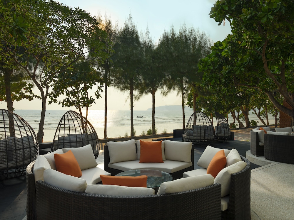 Aonang Villa Resort l Lifestyle Beachfront Resort — Beach in Ao Nang, Krabi