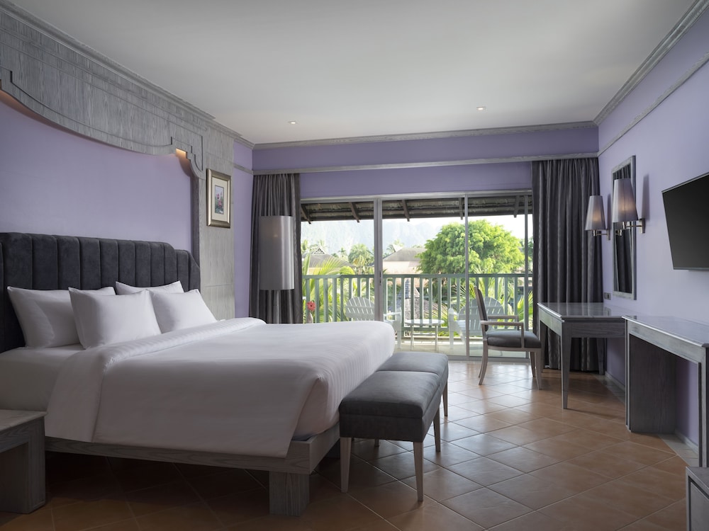 Aonang Villa Resort l Lifestyle Beachfront Resort — Hotel rooms in Ao Nang, Krabi