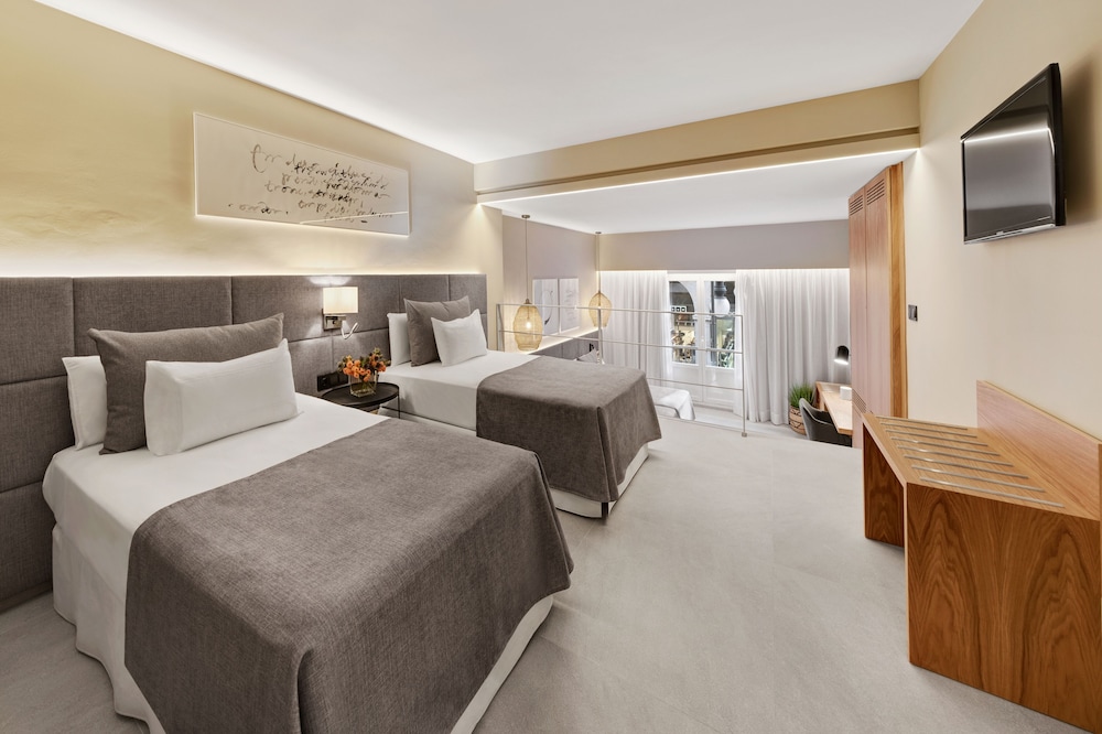Hotel Almudaina — Hotel rooms in Palma de Mallorca, Balearic Islands