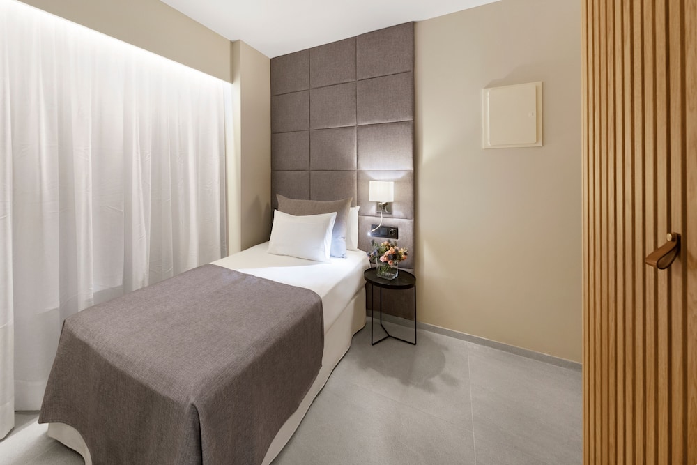 Hotel Almudaina — Hotel rooms in Palma de Mallorca, Balearic Islands