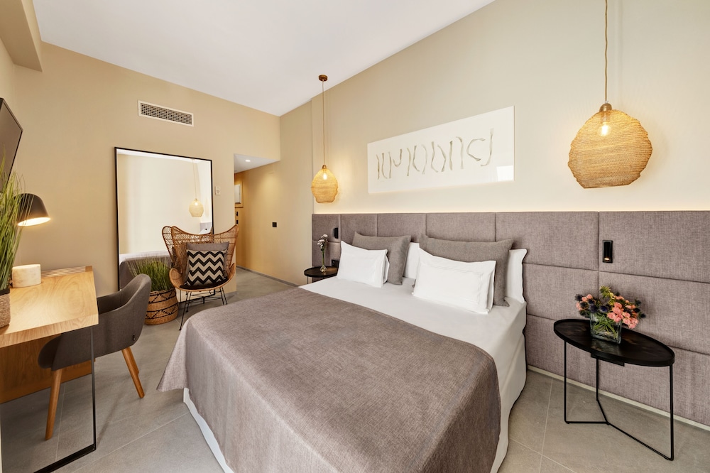Hotel Almudaina — Hotel rooms in Palma de Mallorca, Balearic Islands