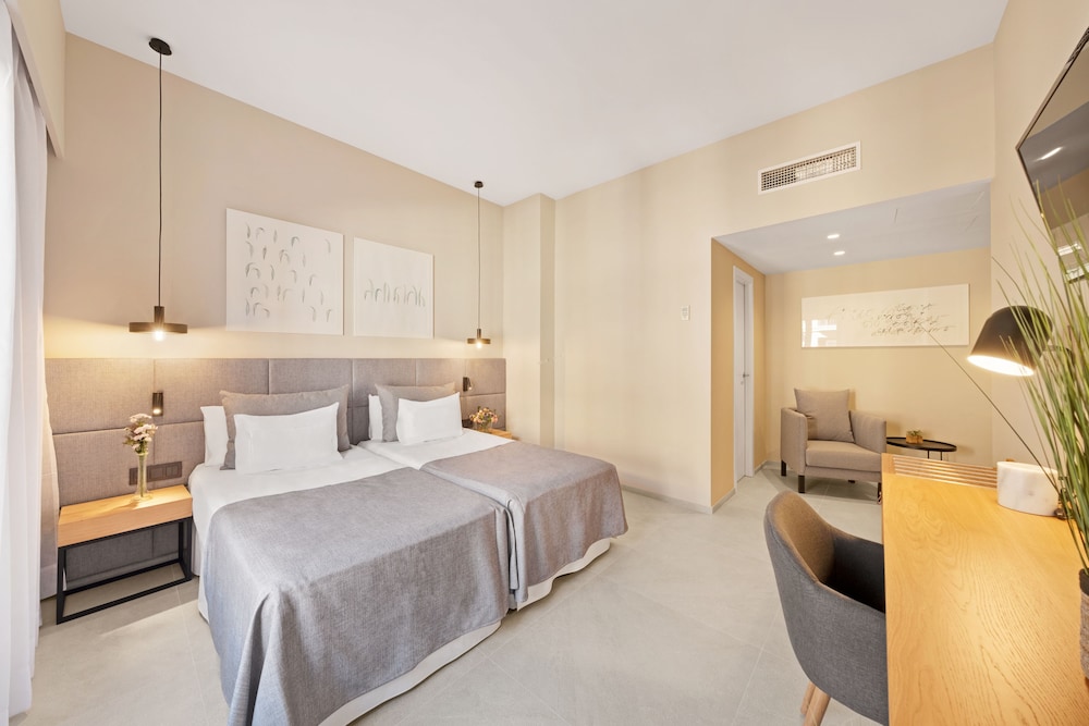 Hotel Almudaina — Hotel rooms in Palma de Mallorca, Balearic Islands