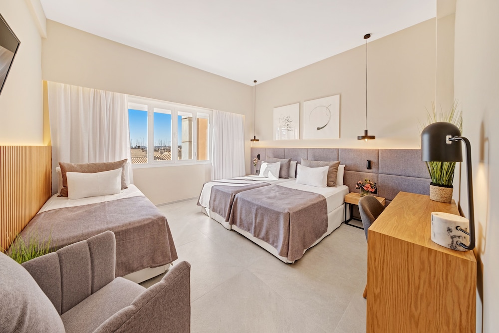 Hotel Almudaina — Hotel rooms in Palma de Mallorca, Balearic Islands