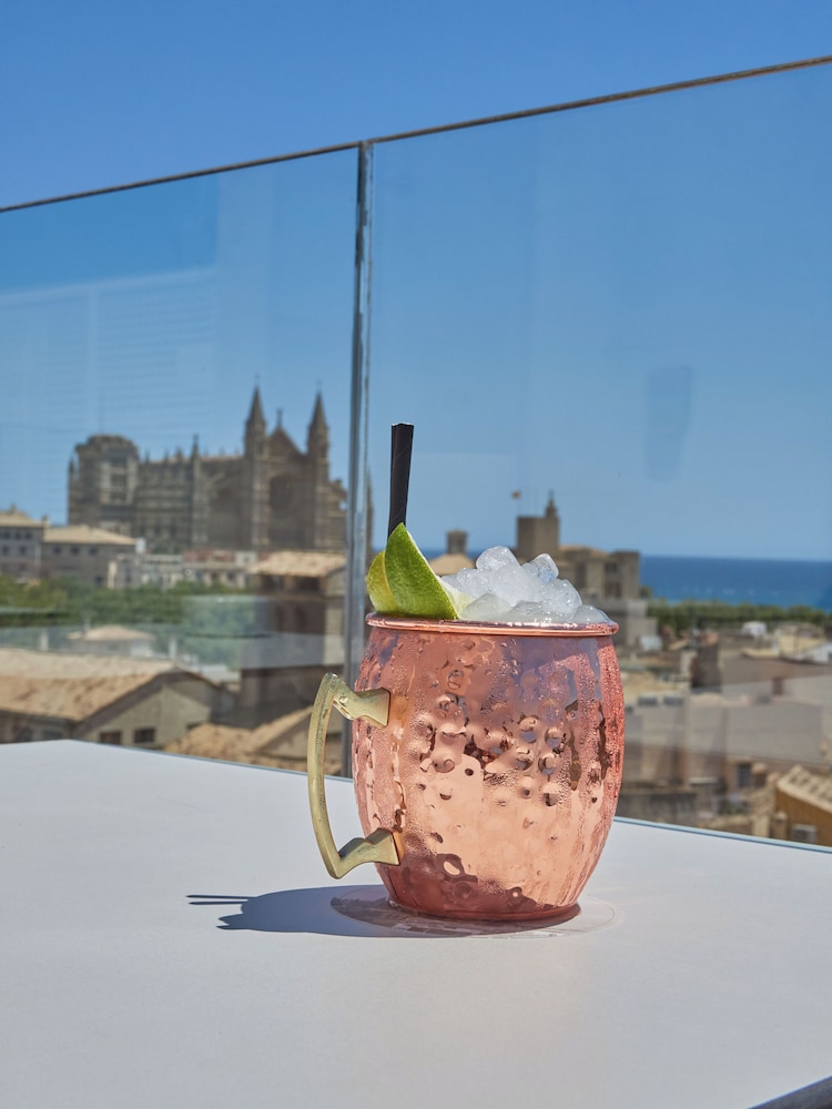 Hotel Almudaina — Restaurant & bars in Palma de Mallorca, Balearic Islands