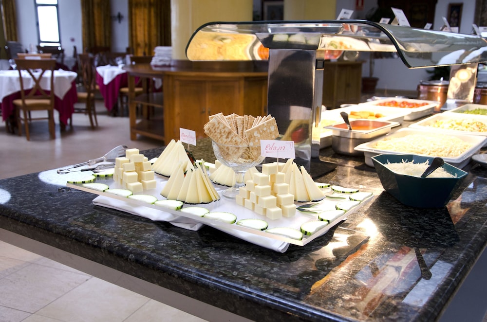 TRH Mijas — Restaurant & bars in Mijas, Andalusia