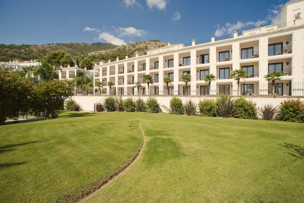 TRH Mijas — Hotel building in Mijas, Andalusia