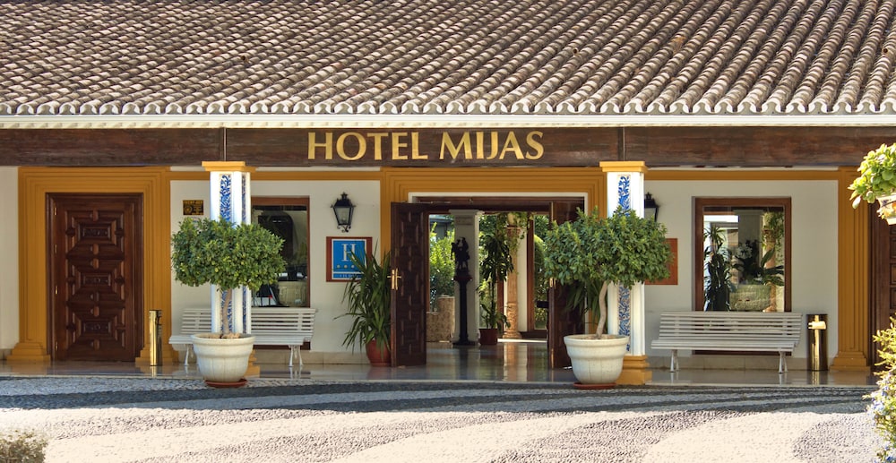 TRH Mijas — Hotel building in Mijas, Andalusia