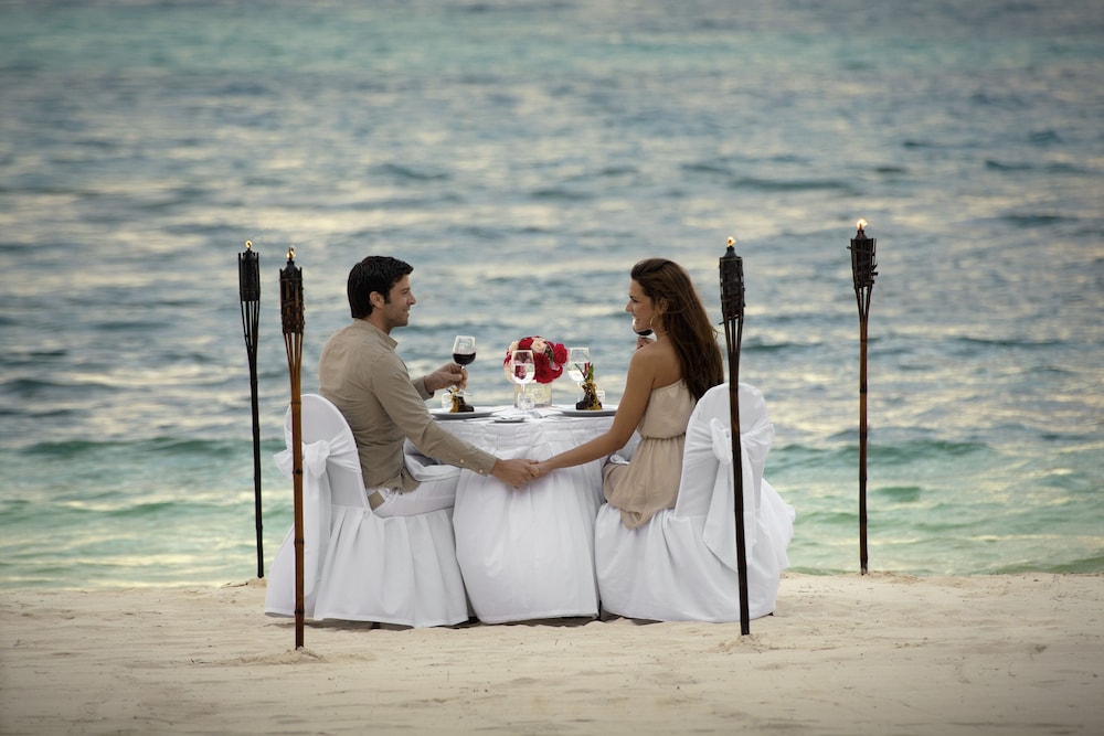 Occidental Costa Cancún All Inclusive — Beach in Cancun, Quintana Roo