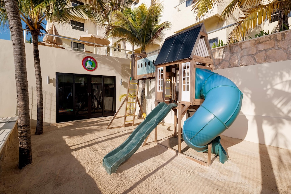 Occidental Tucancún All Inclusive — Attractions for children in Cancun, Quintana Roo