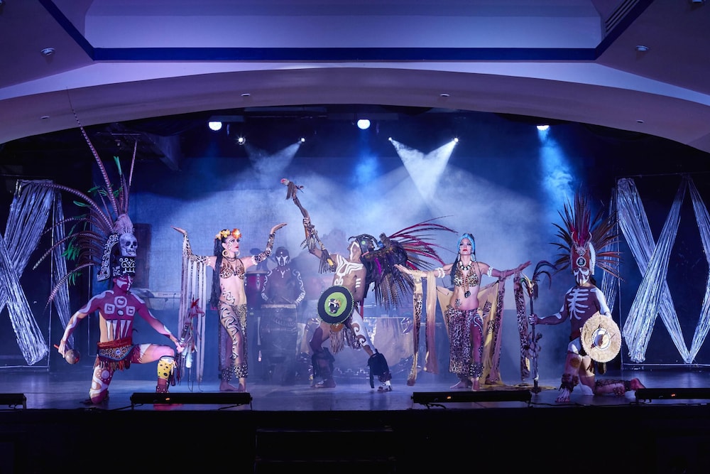 Occidental Tucancún All Inclusive — Attractions in the area in Cancun, Quintana Roo
