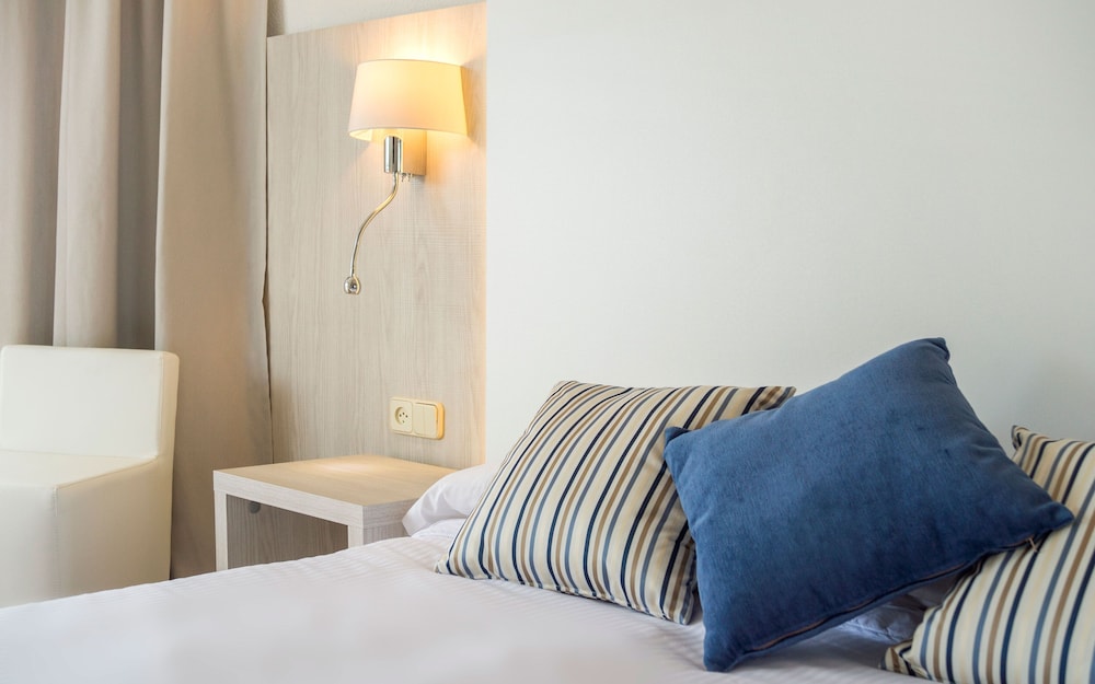Sentido Fido Tucan - Adults Only — Hotel rooms in Cala d´Or, Balearic Islands