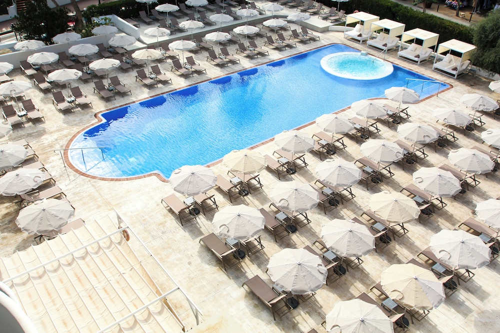 Sentido Fido Tucan - Adults Only — Swimming pool in Cala d´Or, Balearic Islands