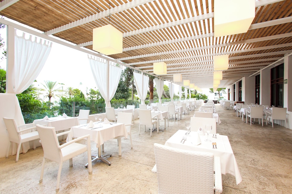Sentido Fido Tucan - Adults Only — Restaurant & bars in Cala d´Or, Balearic Islands
