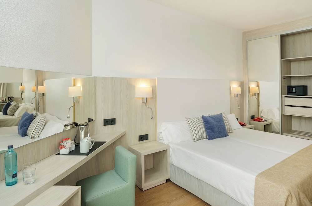 Sentido Fido Tucan - Adults Only — Hotel rooms in Cala d´Or, Balearic Islands
