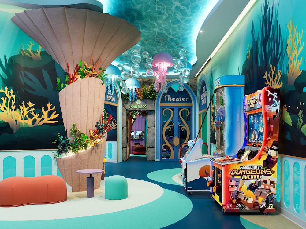 Beach Palace Family Resort & Spa - All-Inclusive — Attractions for children in Cancun, Quintana Roo