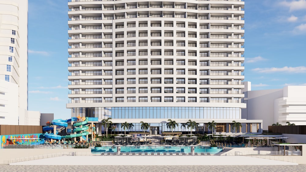 Beach Palace Family Resort & Spa - All-Inclusive — Main photo in Cancun, Quintana Roo