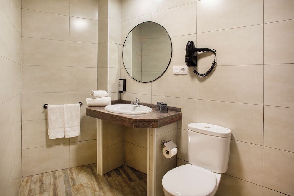 tent Torremolinos — Hotel rooms in Torremolinos, Andalusia