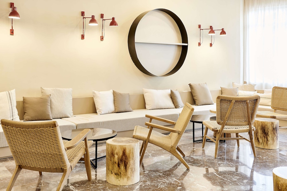 tent Torremolinos — Restaurant & bars in Torremolinos, Andalusia