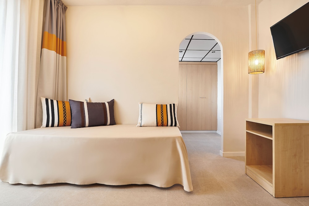 tent Torremolinos — Hotel rooms in Torremolinos, Andalusia