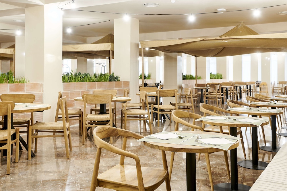 tent Torremolinos — Restaurant & bars in Torremolinos, Andalusia