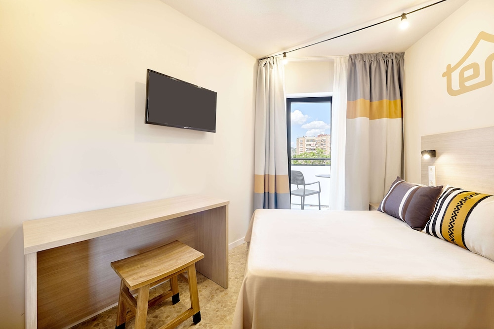 tent Torremolinos — Hotel rooms in Torremolinos, Andalusia
