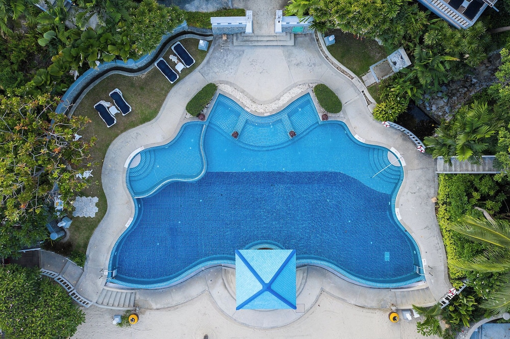 Centara Villas Samui — Swimming pool in Na Mueang, Surat Thani