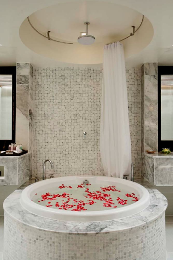 Centara Villas Samui — Hotel rooms in Na Mueang, Surat Thani