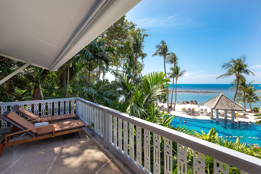 Centara Villas Samui — Swimming pool in Na Mueang, Surat Thani