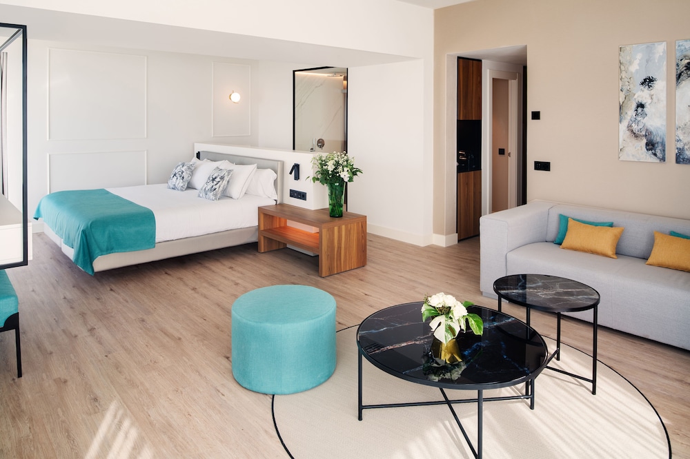 Arrecife Gran Hotel & Spa — Hotel rooms in Arrecife, Canary Islands