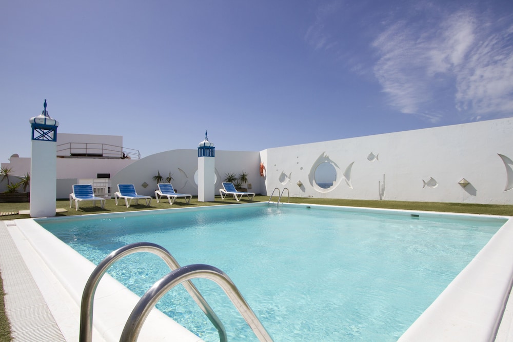 Hotel Lancelot — Swimming pool in Arrecife, Canary Islands