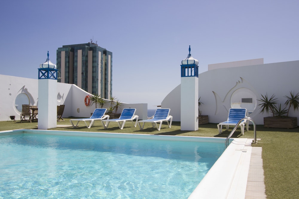 Hotel Lancelot — Swimming pool in Arrecife, Canary Islands