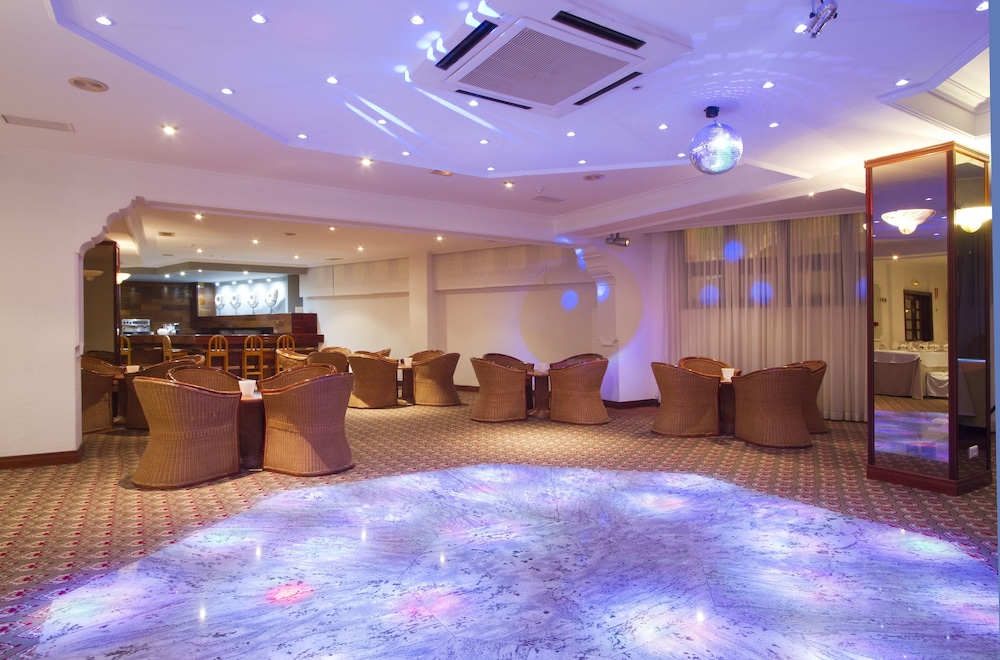 Hotel Lancelot — Restaurant & bars in Arrecife, Canary Islands