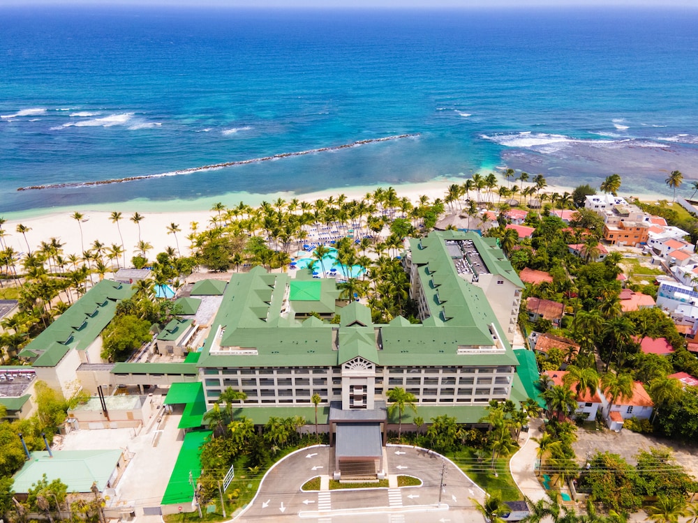 Coral Costa Caribe Beach Resort - All Inclusive — Main photo in Juan Dolio, San Pedro de Macorís