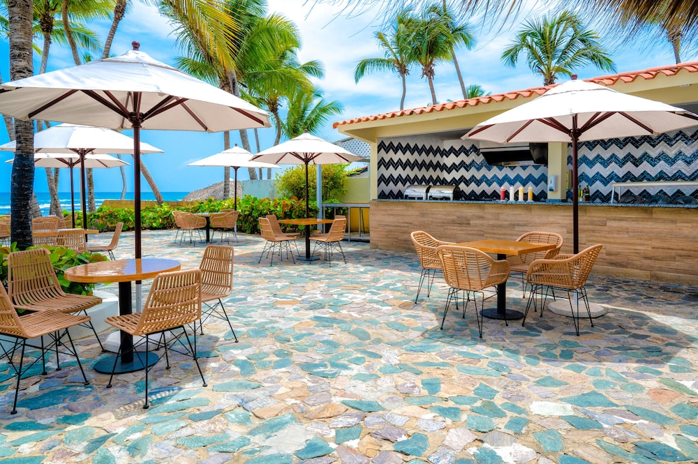 Coral Costa Caribe Beach Resort - All Inclusive — Restaurant & bars in Juan Dolio, San Pedro de Macorís