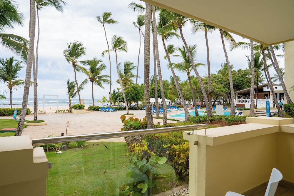 Coral Costa Caribe Beach Resort - All Inclusive — Beach in Juan Dolio, San Pedro de Macorís