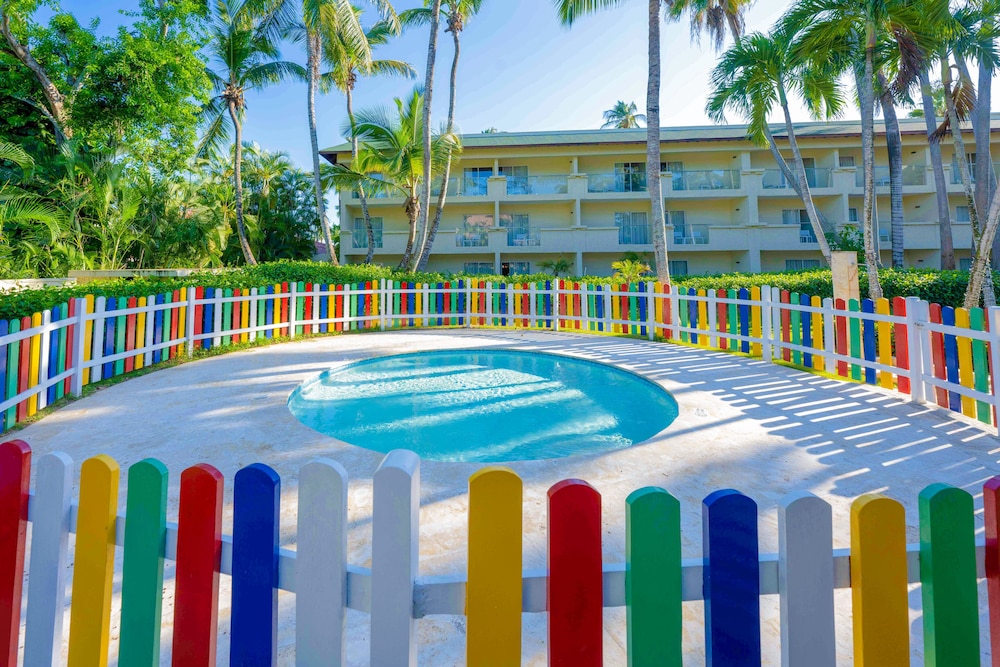 Coral Costa Caribe Beach Resort - All Inclusive — Attractions for children in Juan Dolio, San Pedro de Macorís