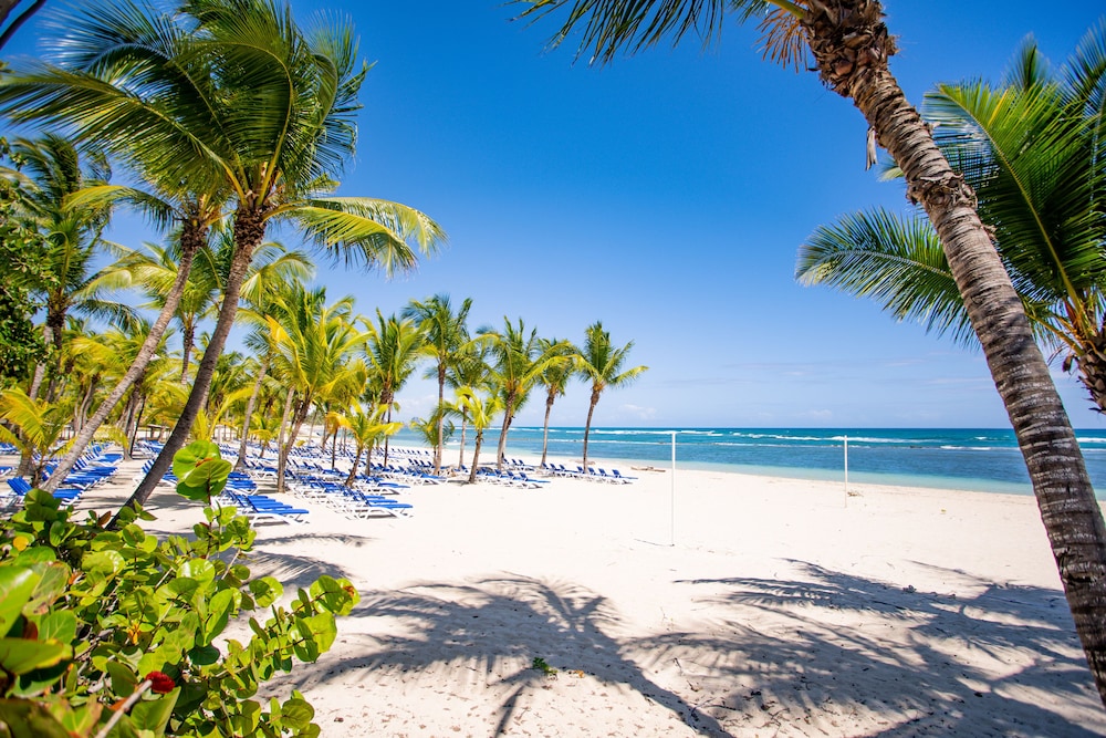 Coral Costa Caribe Beach Resort - All Inclusive — Beach in Juan Dolio, San Pedro de Macorís