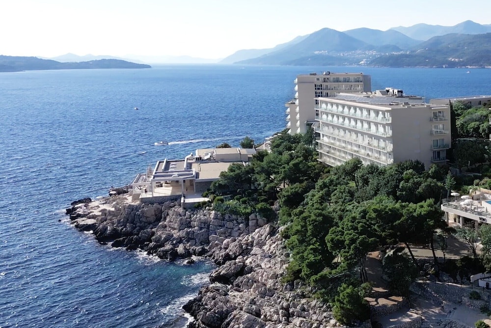 Hotel Royal Ariston — Hotel building in Dubrovnik, Dubrovnik-Neretva