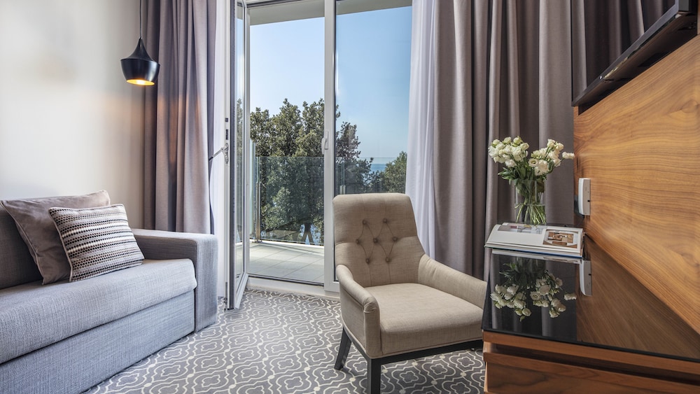 Hotel Royal Ariston — Hotel rooms in Dubrovnik, Dubrovnik-Neretva