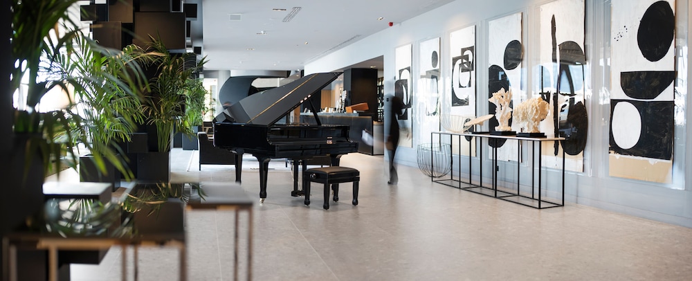 Hotel Excelsior — Restaurant & bars in Dubrovnik, Dubrovnik-Neretva