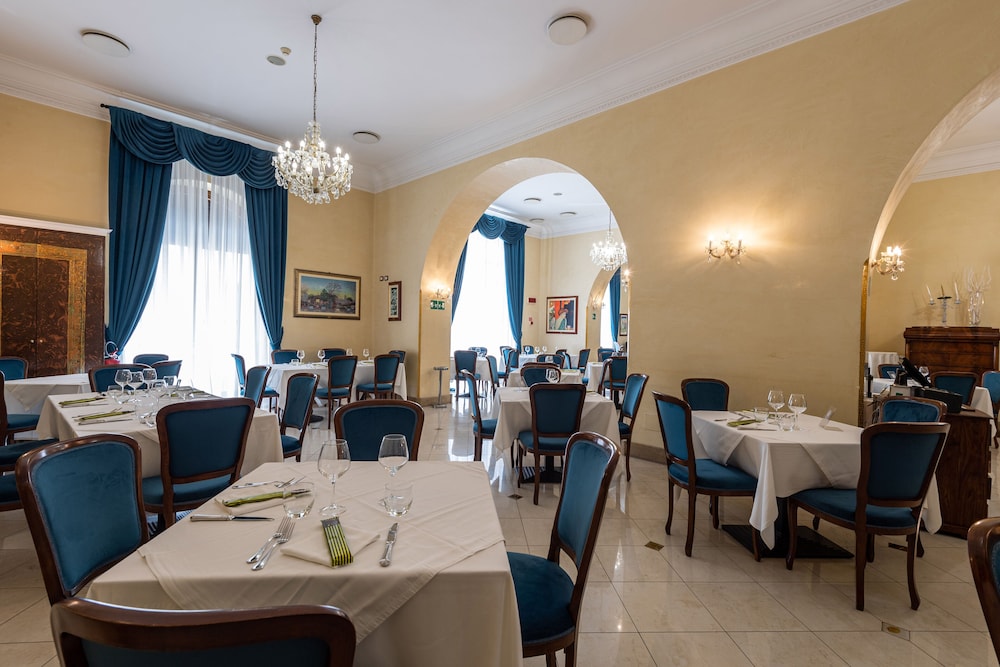 Hotel Centrale Spa & Relax — Restaurant & bars in Alcamo, Sicily