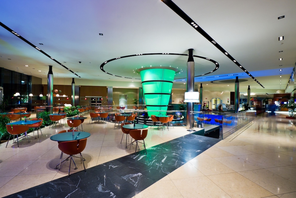 UNA HOTELS T Hotel Cagliari — Restaurant & bars in Cagliari, Sardinia