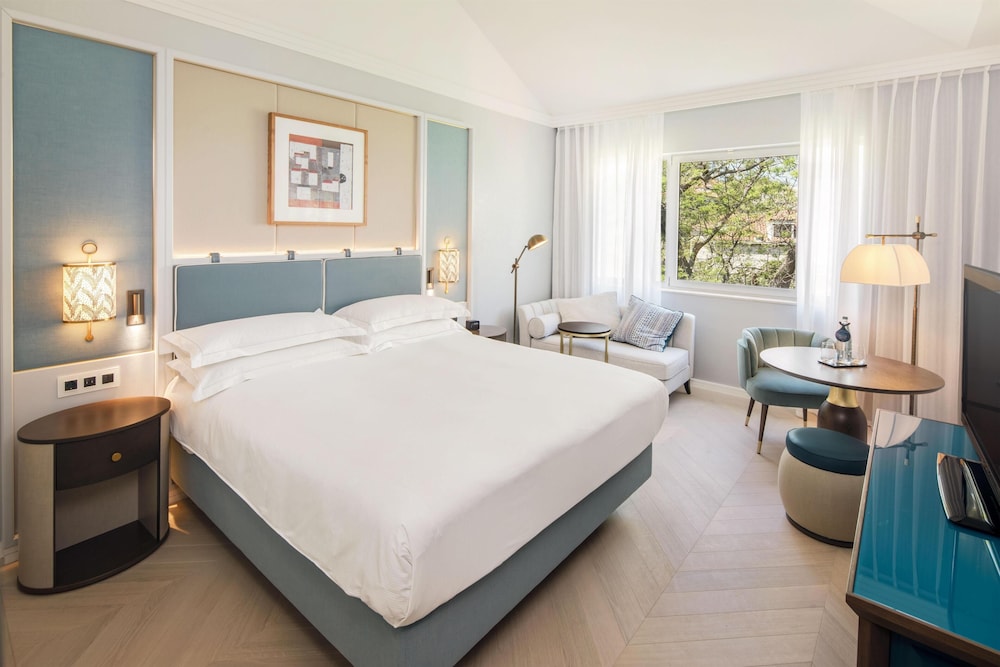 Hilton Imperial Dubrovnik — Hotel rooms in Dubrovnik, Dubrovnik-Neretva