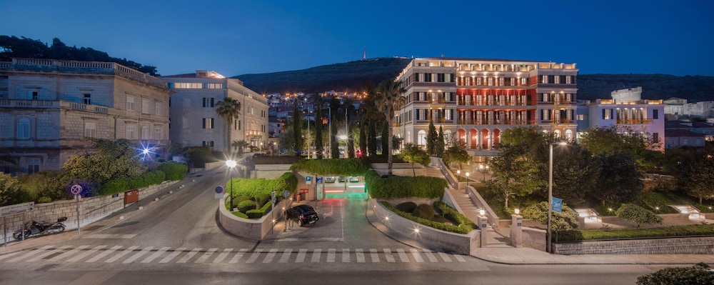 Hilton Imperial Dubrovnik - zdjęcie 4