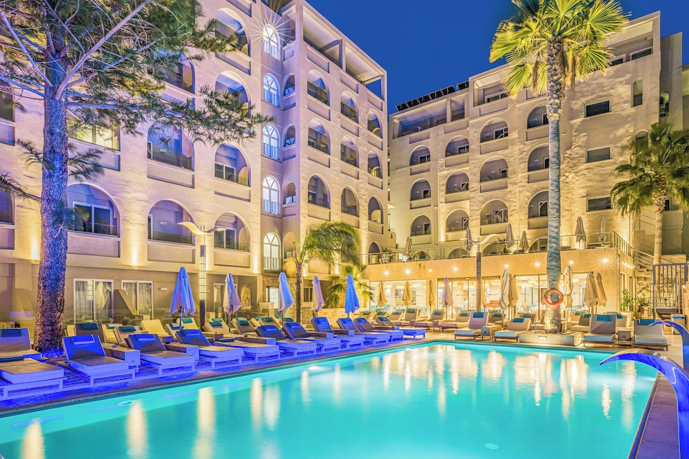 Glaros Beach Hotel — Main photo in Hersonissos